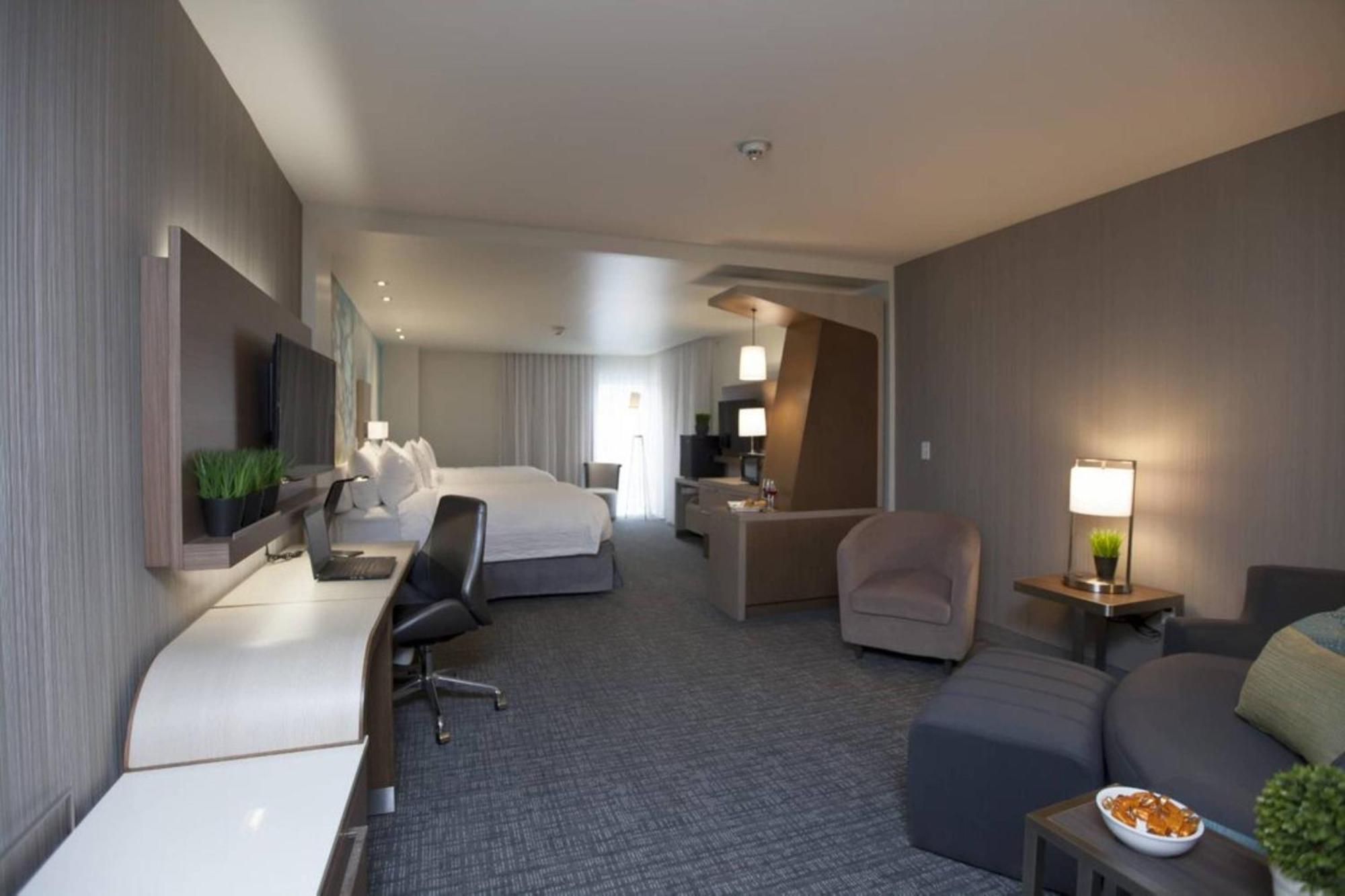 Courtyard By Marriott Houston City Place Спринг Экстерьер фото